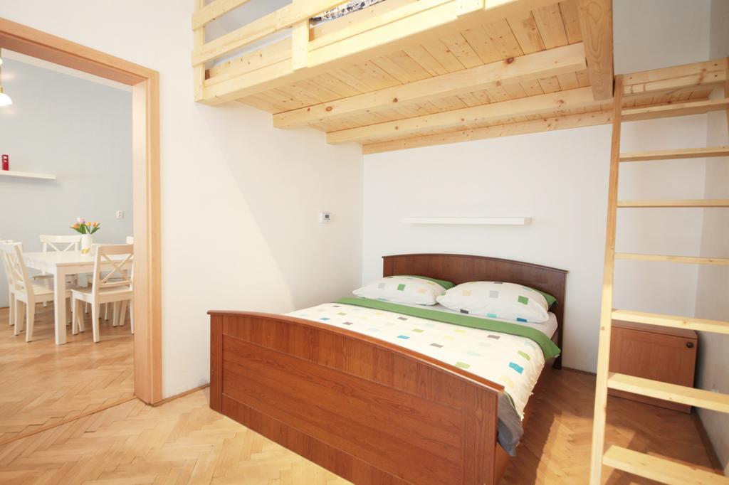 Condo In Vinohrady Prága Kültér fotó