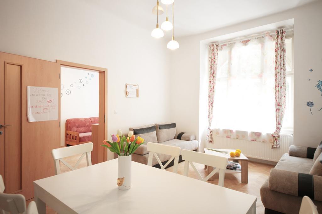 Condo In Vinohrady Prága Kültér fotó