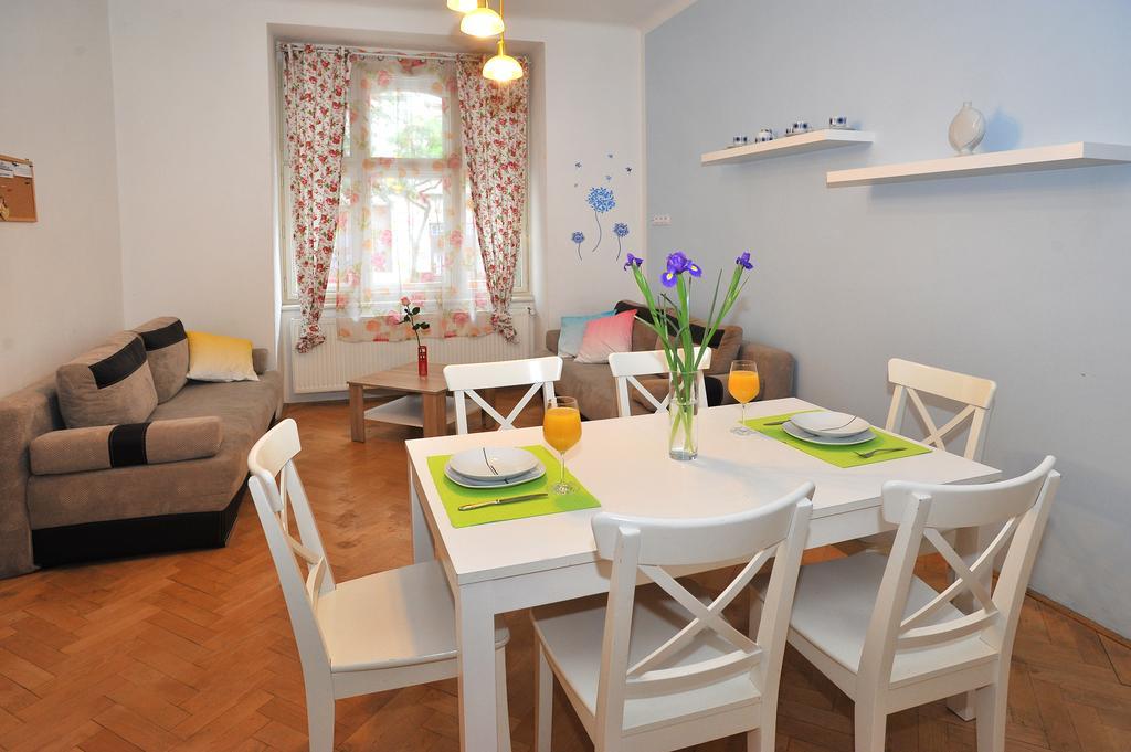 Condo In Vinohrady Prága Kültér fotó